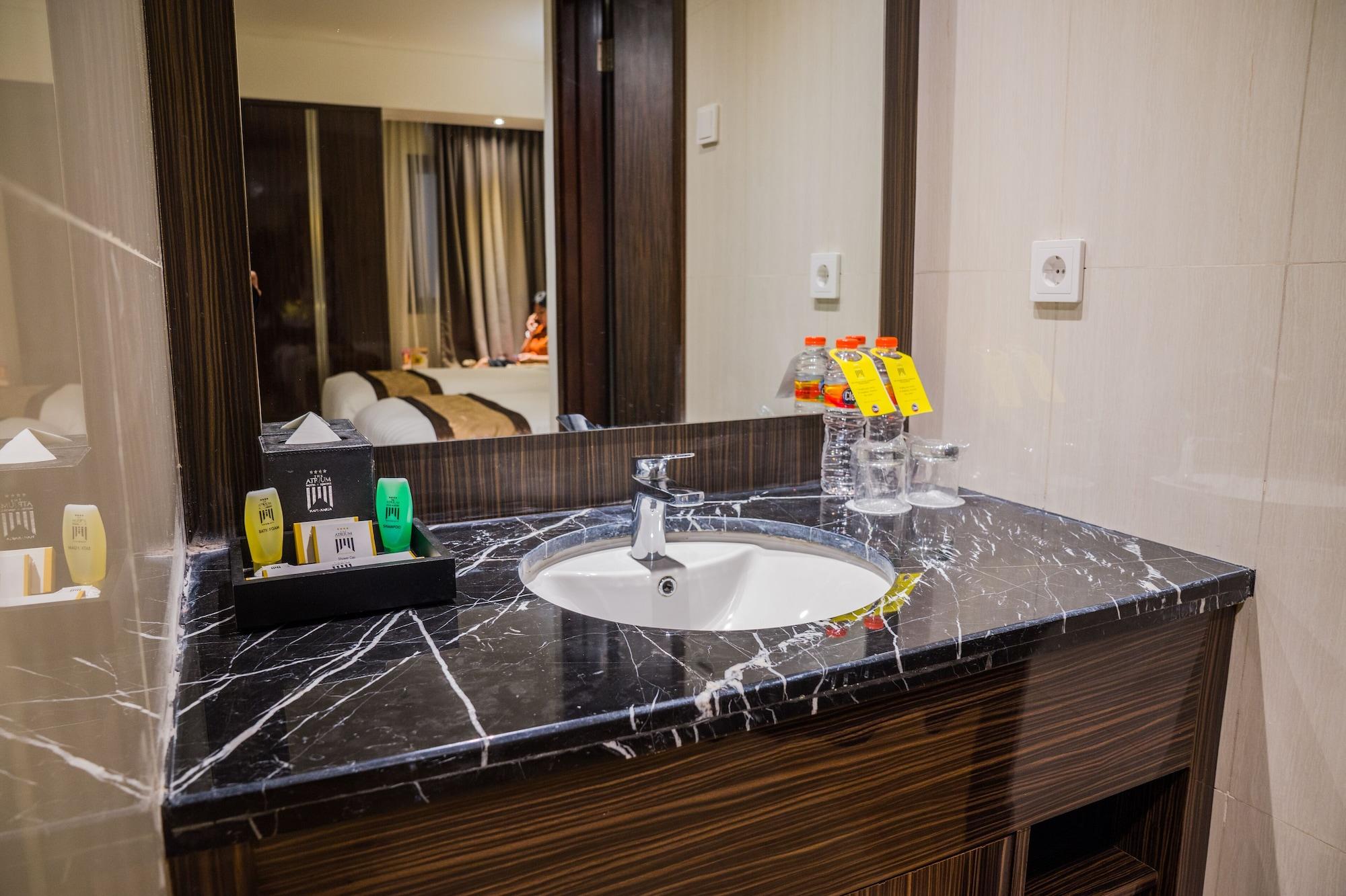 The Atrium Hotel & Resort Yogyakarta Melati Dış mekan fotoğraf