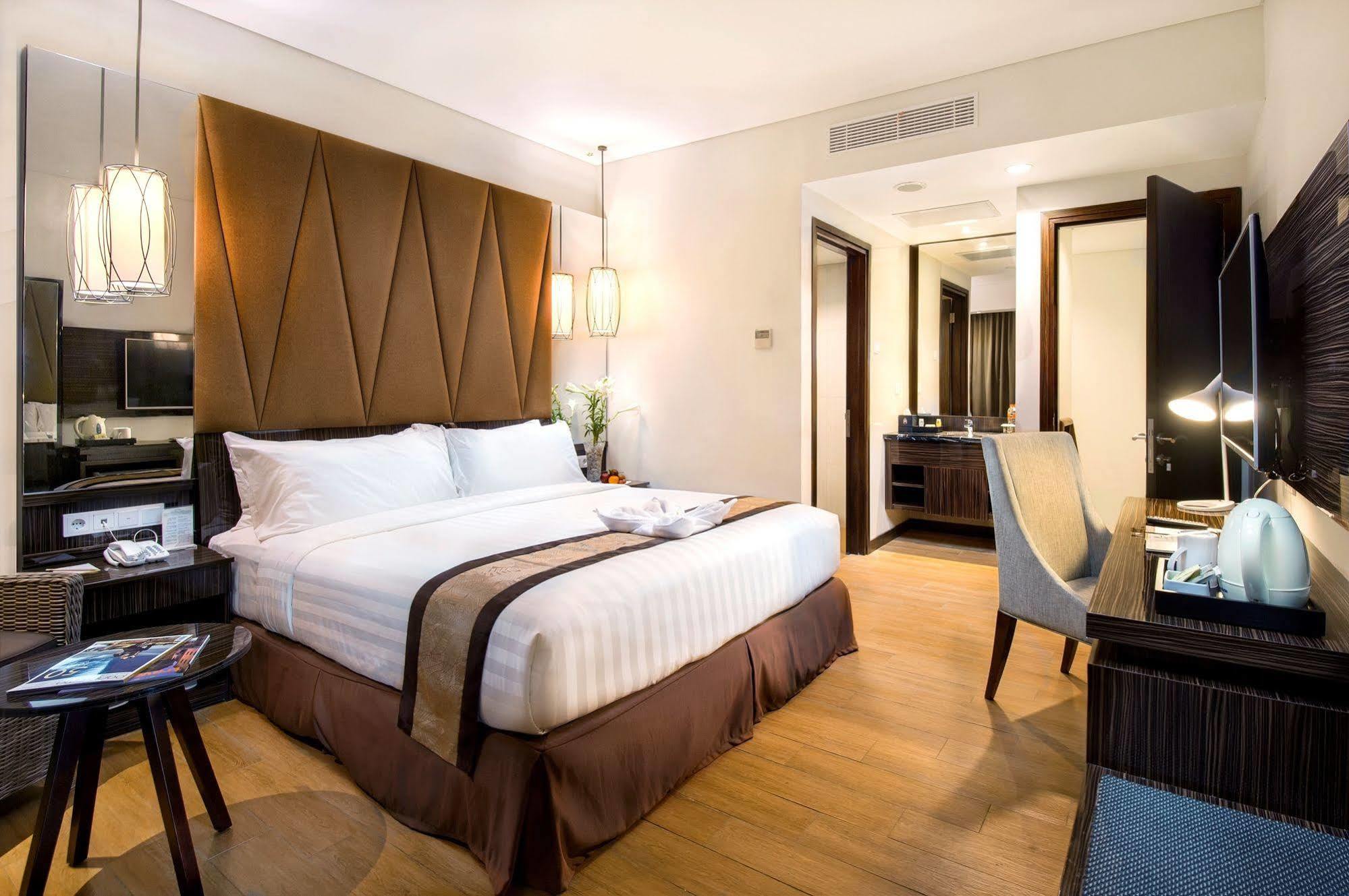 The Atrium Hotel & Resort Yogyakarta Melati Dış mekan fotoğraf