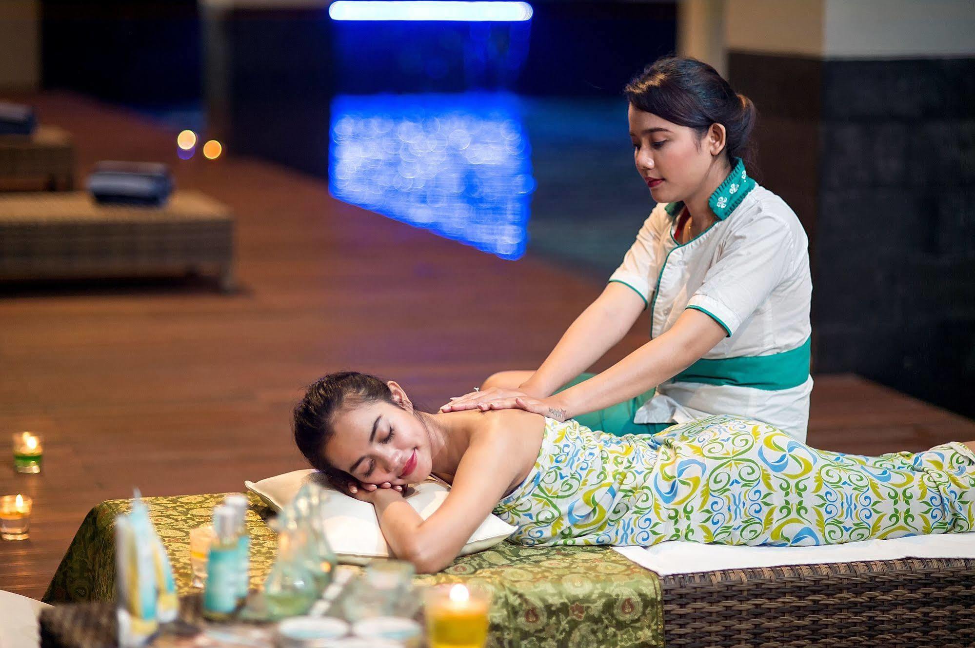 The Atrium Hotel & Resort Yogyakarta Melati Dış mekan fotoğraf