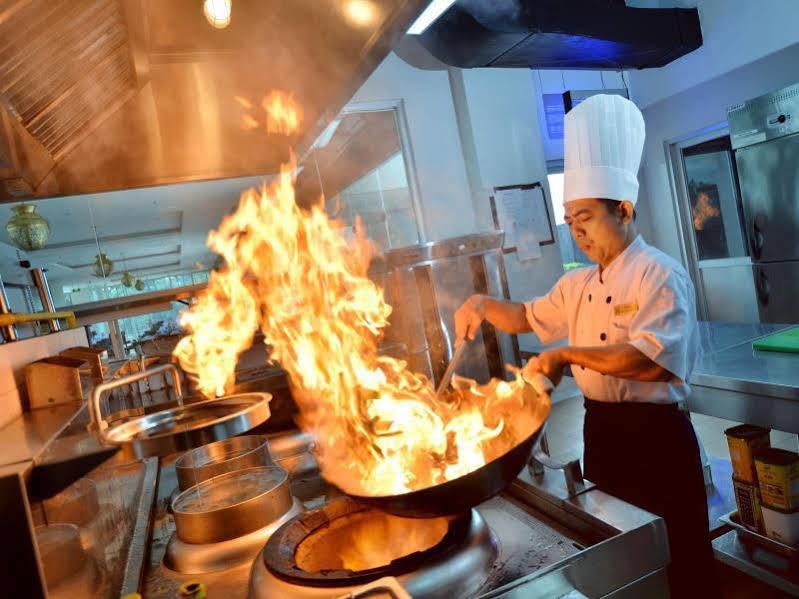 The Atrium Hotel & Resort Yogyakarta Melati Dış mekan fotoğraf