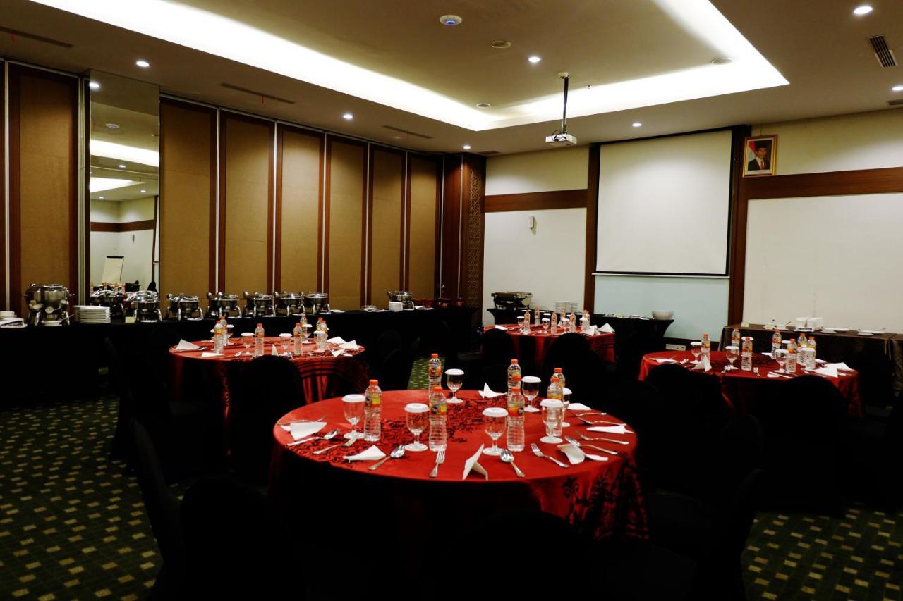 The Atrium Hotel & Resort Yogyakarta Melati Dış mekan fotoğraf